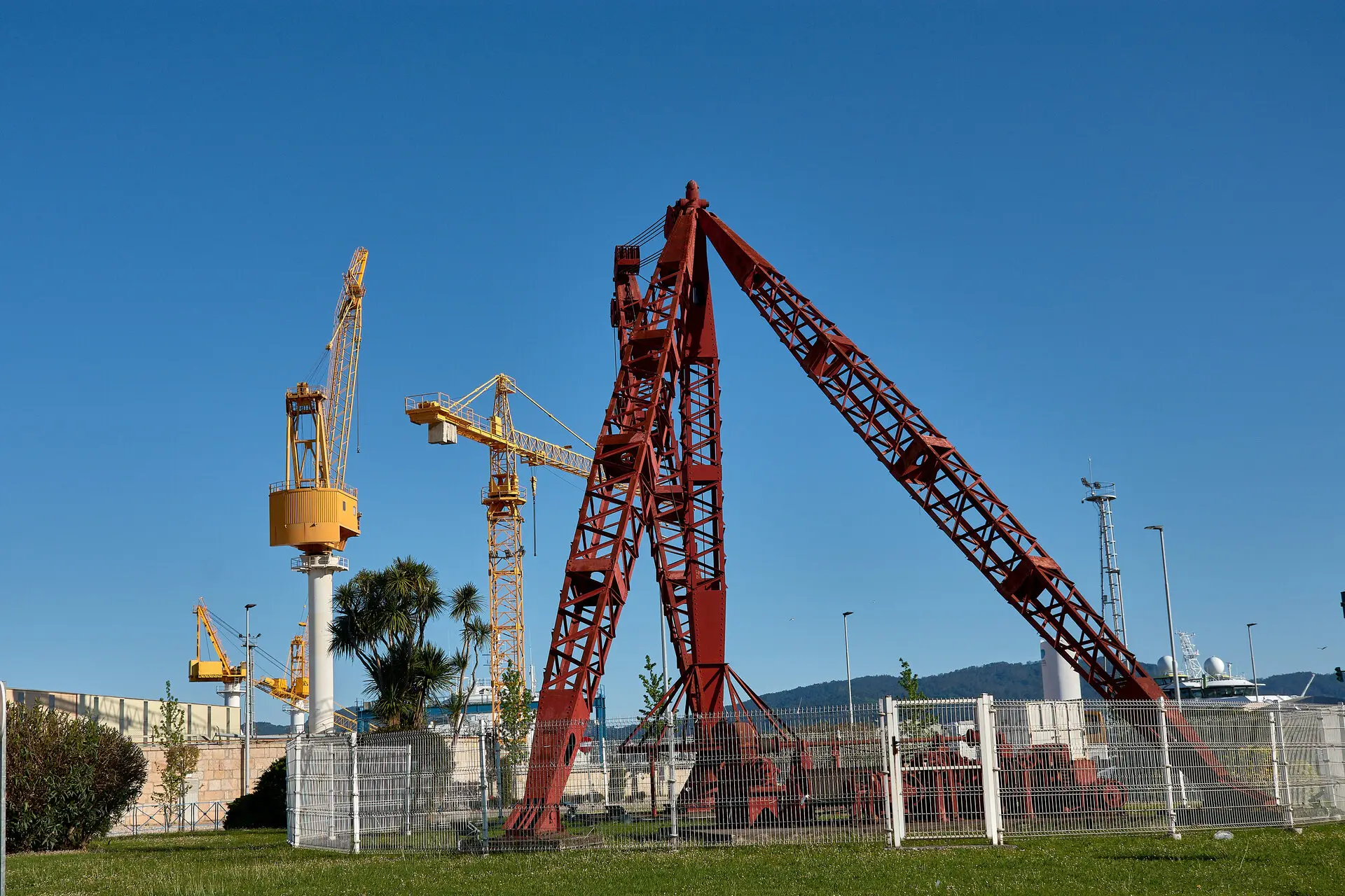 Construction technology solutions for contractors and builders